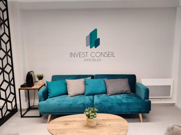 Adhésif mural Invest Conseil